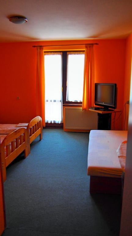 Penzion Tatry Poprad Quarto foto